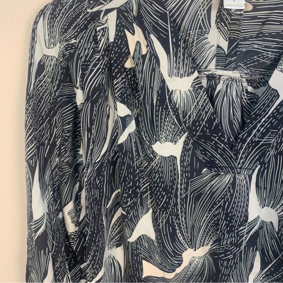 Diane Von Furstenberg Cahil 100% Silk Printed V Neck Blouse - Picture 5 of 13